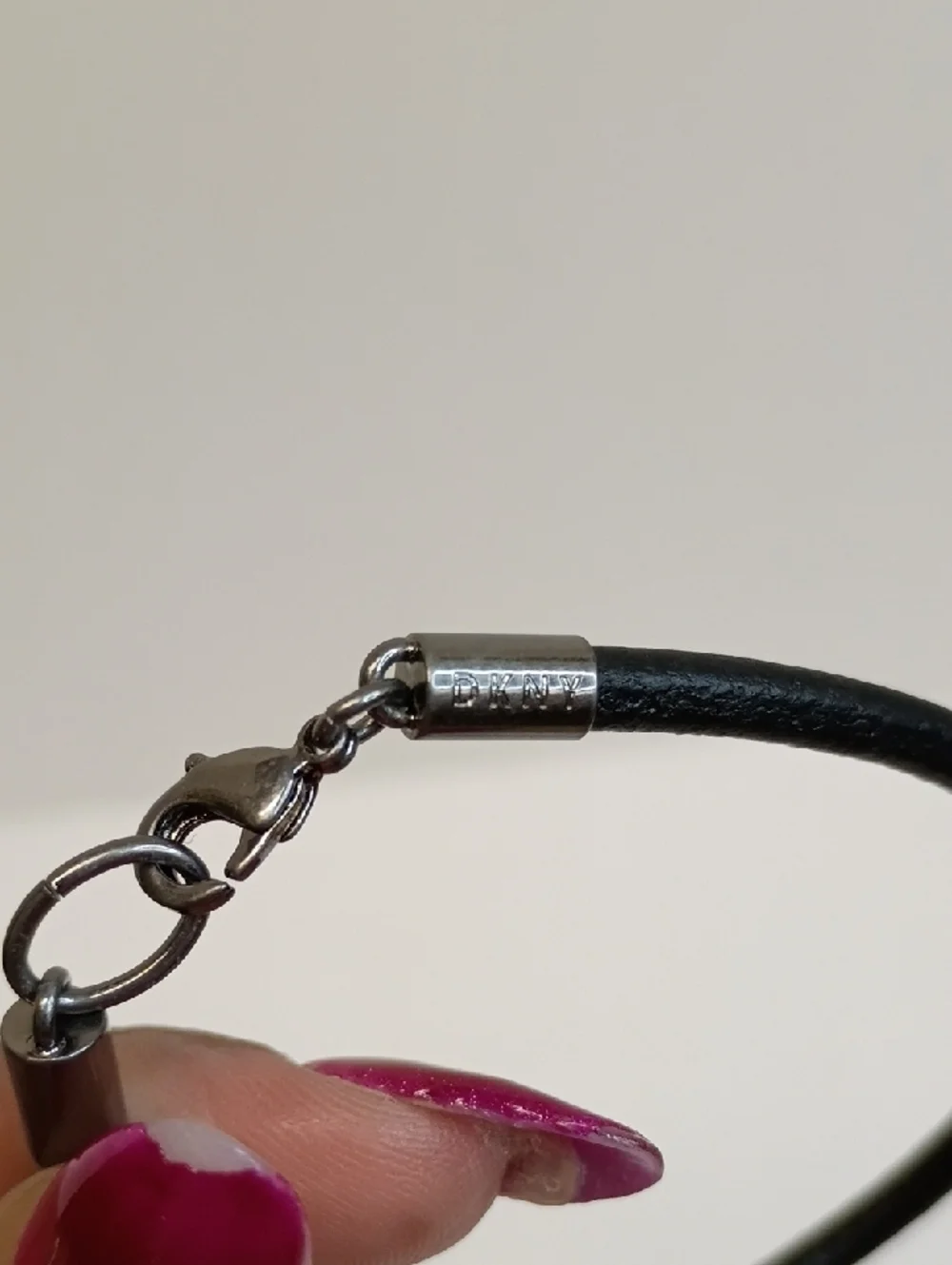 DKNY Black Leather Bracelet Silver Tone Clasp Men’s Minimalist